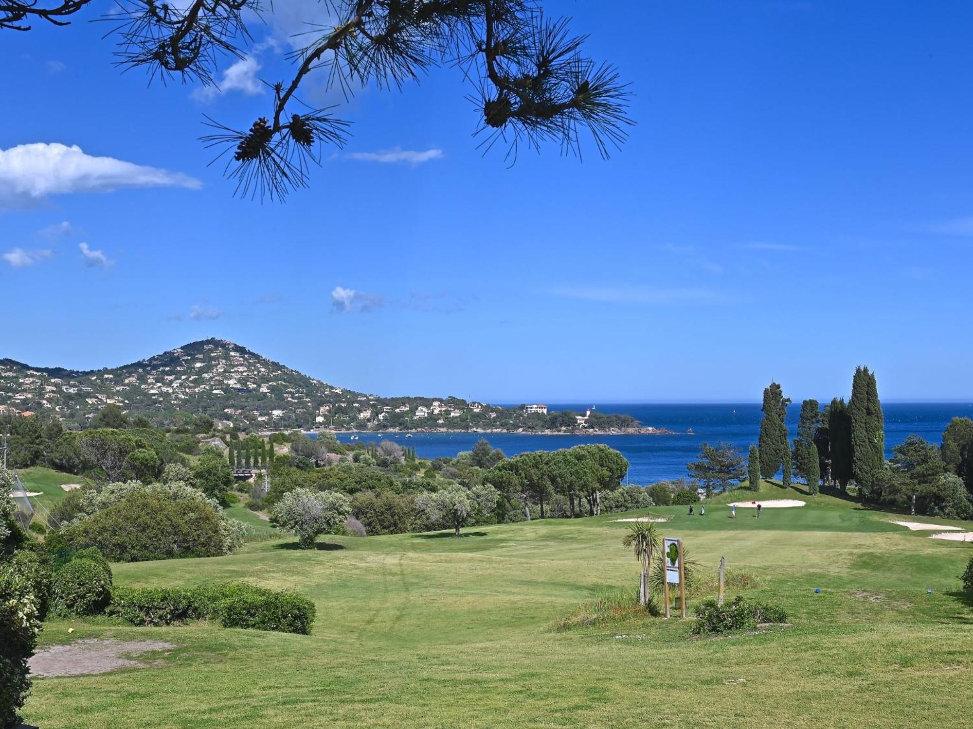 Apartment Village Cap Esterel - Le Village-52 By Interhome Saint-Raphael  Ngoại thất bức ảnh